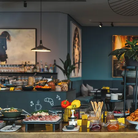 Lendhotel מלון 4*